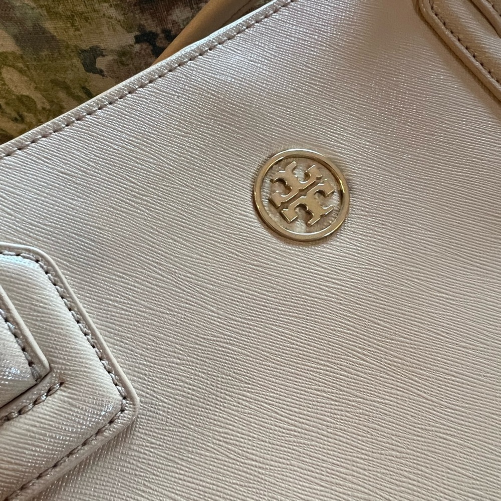 Tory Burch Purse - Picture 5 of 12